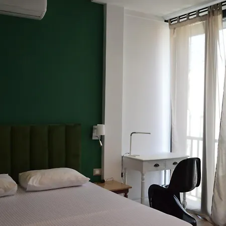 Getaway - * Tirana